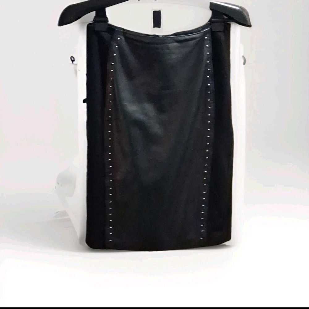White House Black Market Black Studded Pencil Skirt